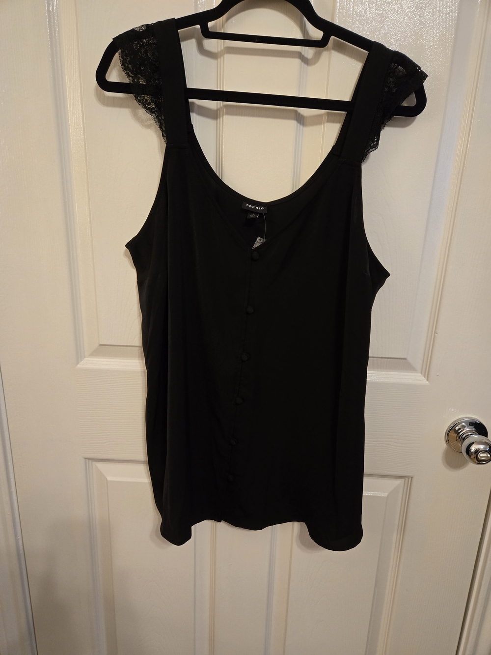 Torrid Black Lace-Trim Scoop Neck Tank Top